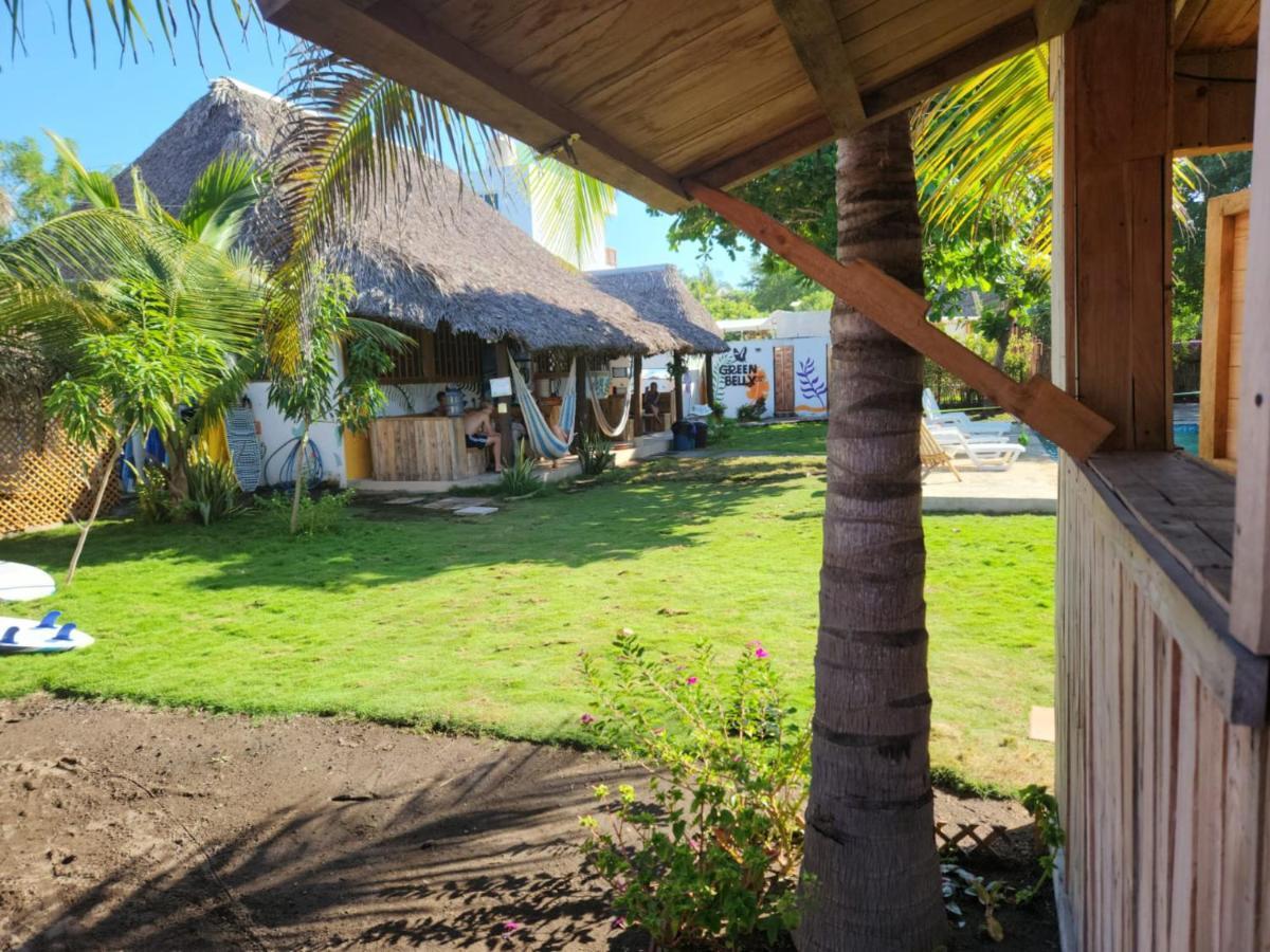 Green Belly Surf Hostel El Paredón Buena Vista Exterior foto